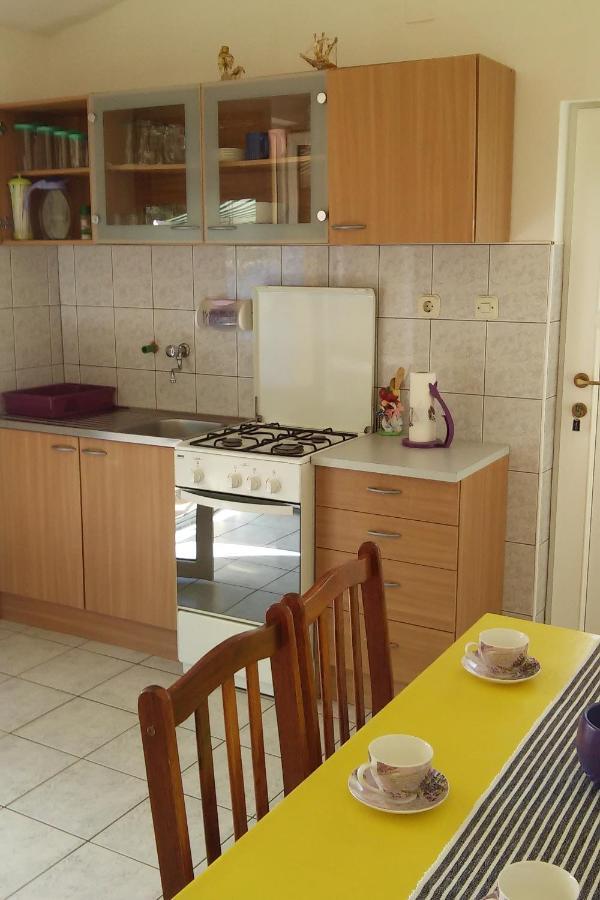 Seaside Secluded Apartments Cove Skozanje, Hvar - 14899 Gdinj Εξωτερικό φωτογραφία